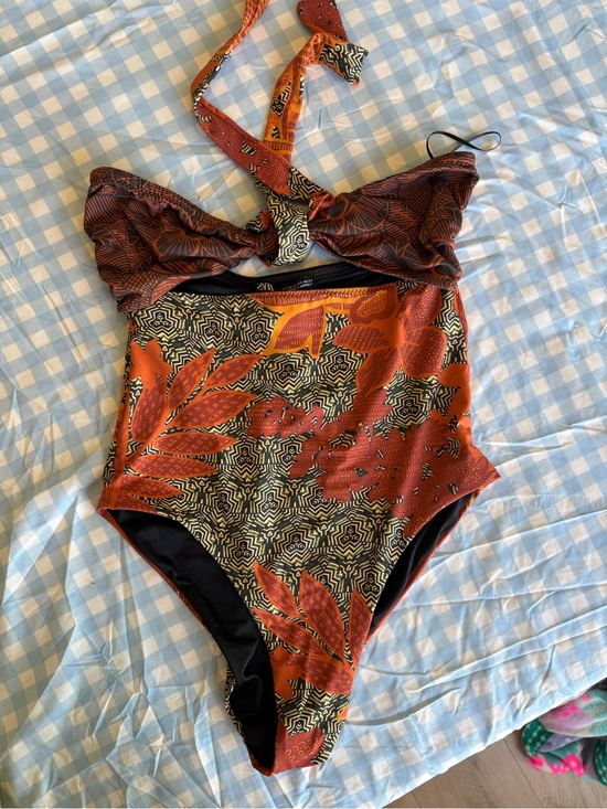 Zara Other - Zara Cut out one piece swimsuit